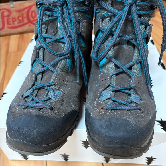 Lowa Focus GTS Mid Hiking Boot Women’s size 7 - Picture 6 of 6